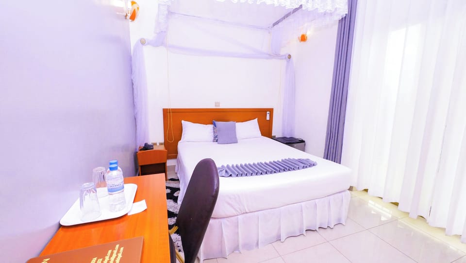 1 bedroom, minibar, in-room safe, desk