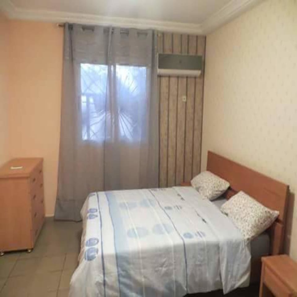 Comfort Apartment, 1 Bedroom, City View | 1 bedroom, desk, iron/ironing board, WiFi (free)