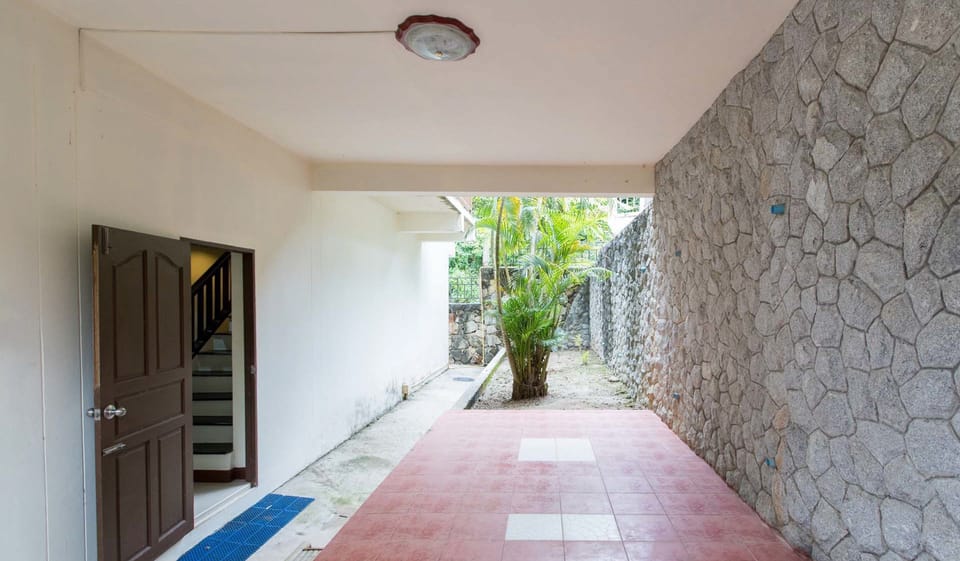 Basic House | Terrace/patio