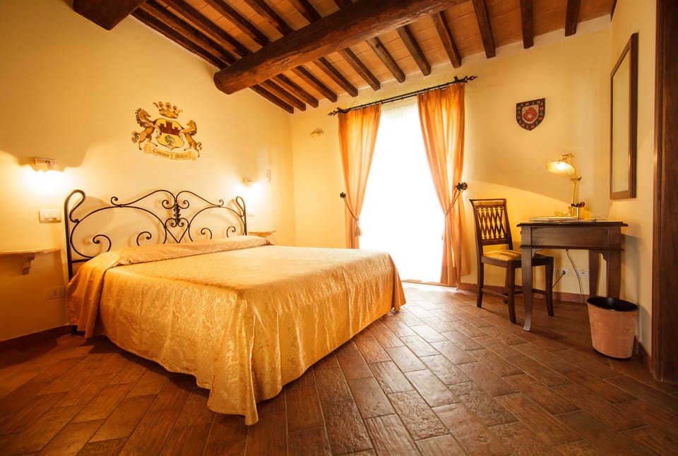 Deluxe Apartment, 1 Bedroom | 1 bedroom, in-room safe, desk, free WiFi