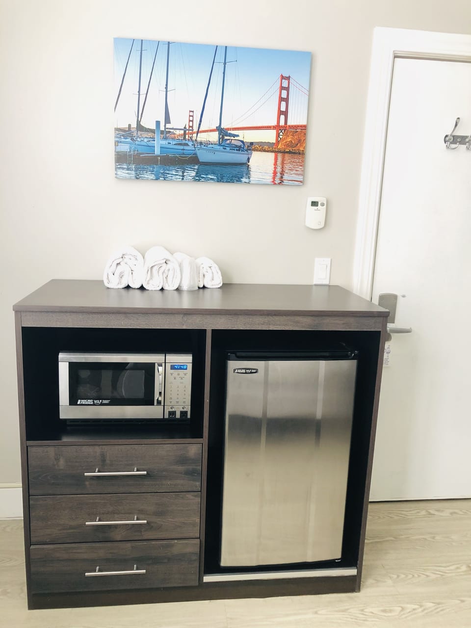 Desk, blackout drapes, free WiFi, bed sheets