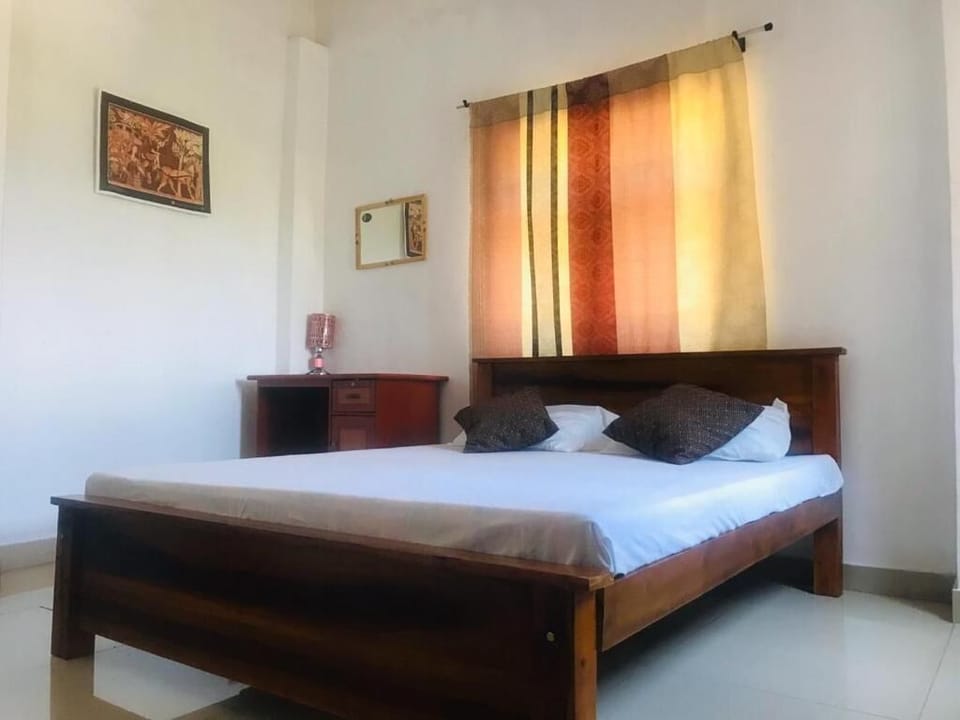 1 bedroom, desk, free WiFi