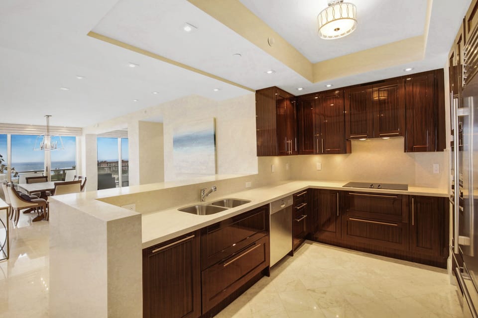 The kitchen area.