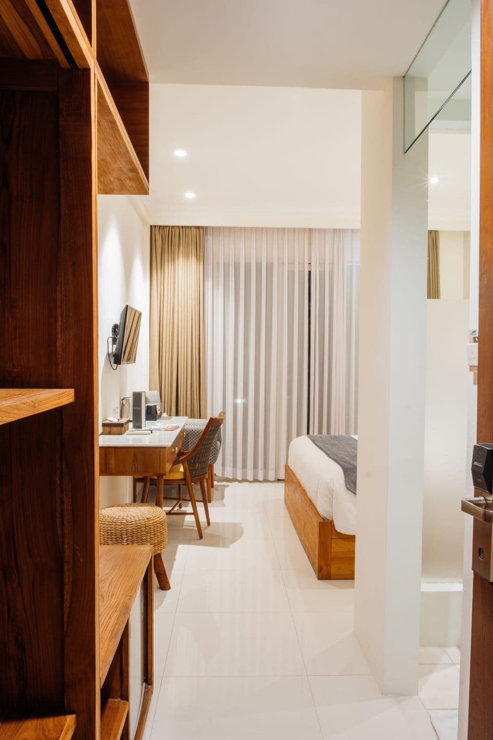 Minibar, in-room safe, desk, soundproofing