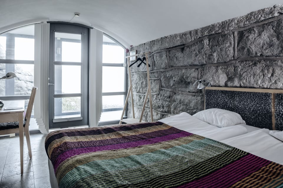 Double Room | In-room safe, desk, free WiFi, bed sheets