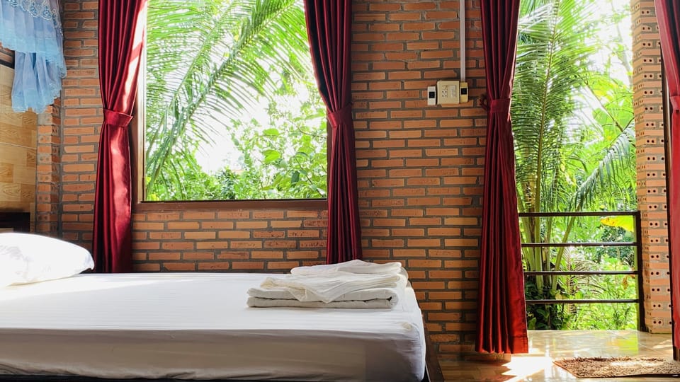 Egyptian cotton sheets, premium bedding, down comforters