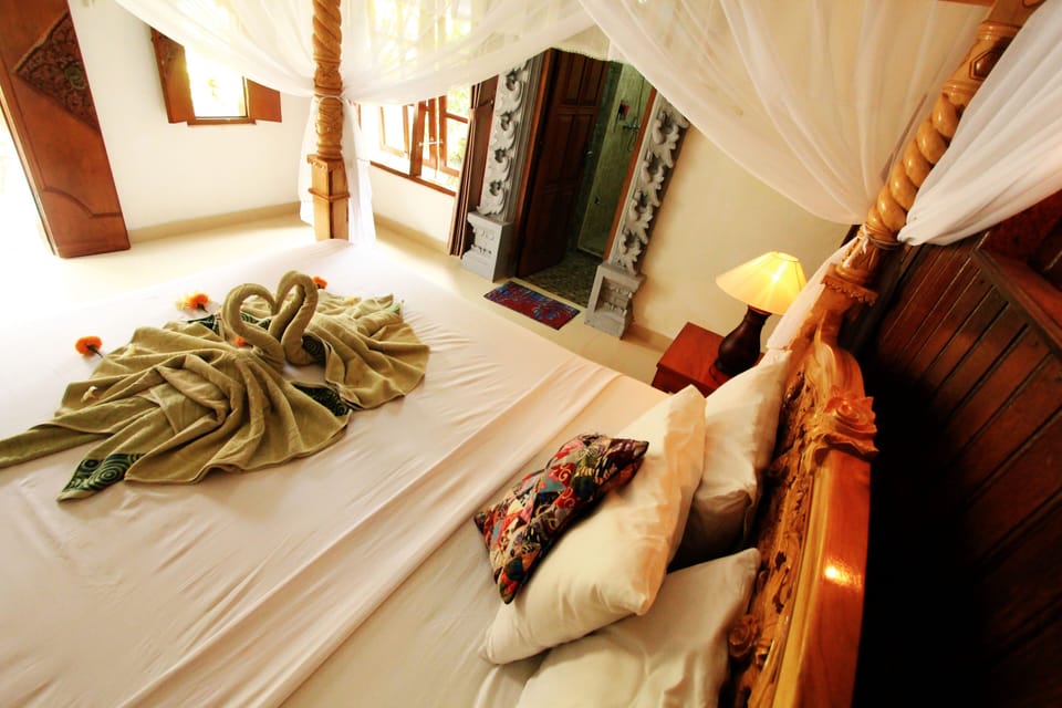 Deluxe Bungalow | 1 bedroom, in-room safe, desk, free WiFi