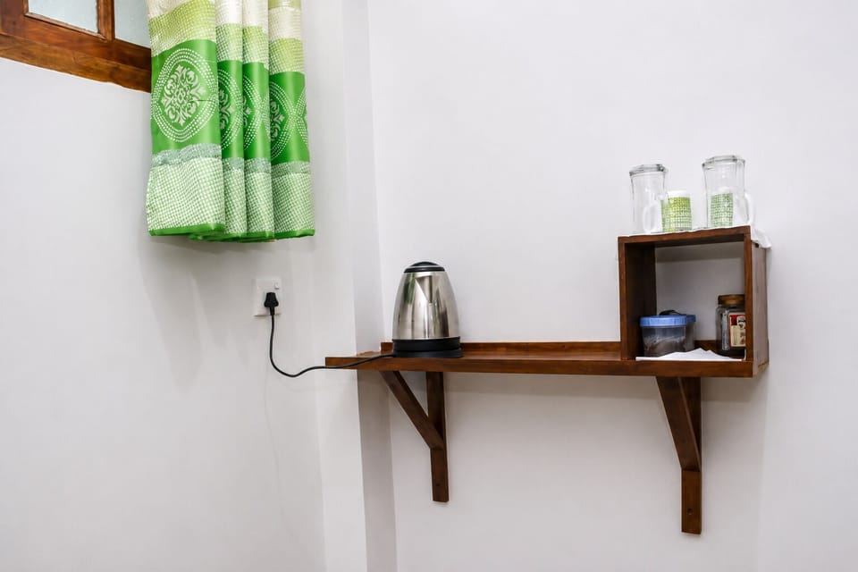 Double Room | Blackout drapes, bed sheets