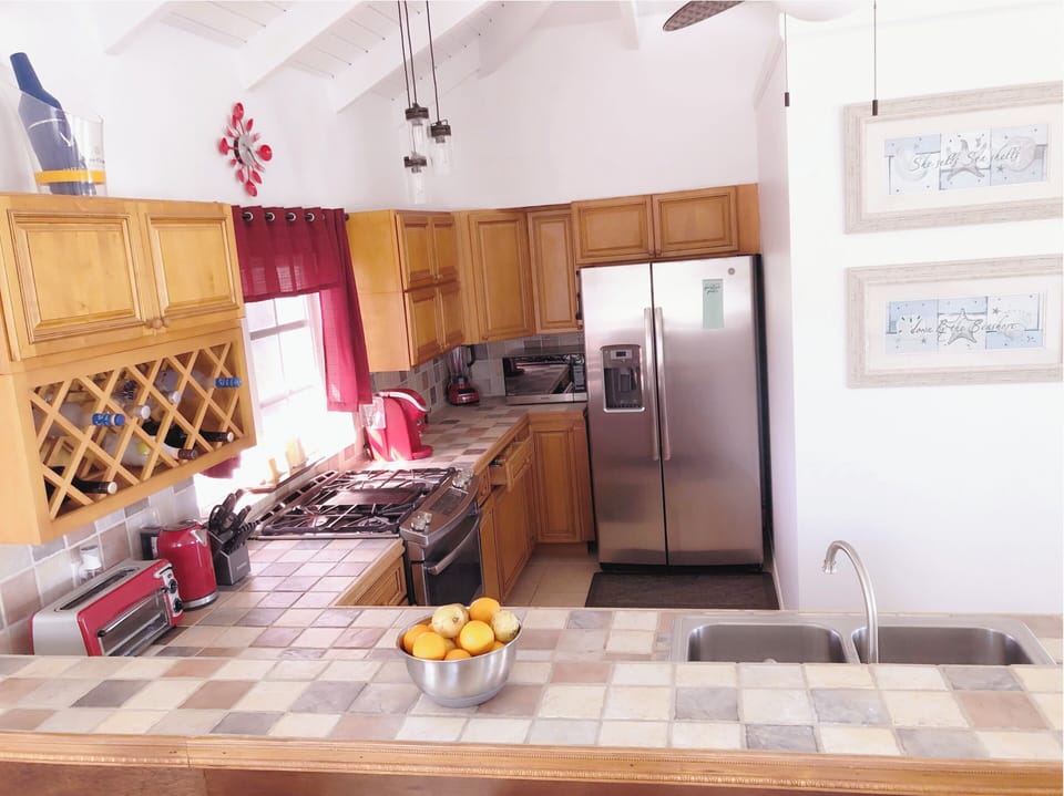 Let’s see: We have a coffee maker, electronic Kettle, blender and microwave.