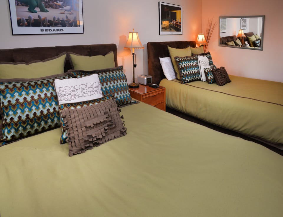 Condo, 2 Bedrooms | 2 bedrooms, iron/ironing board, free WiFi, bed sheets