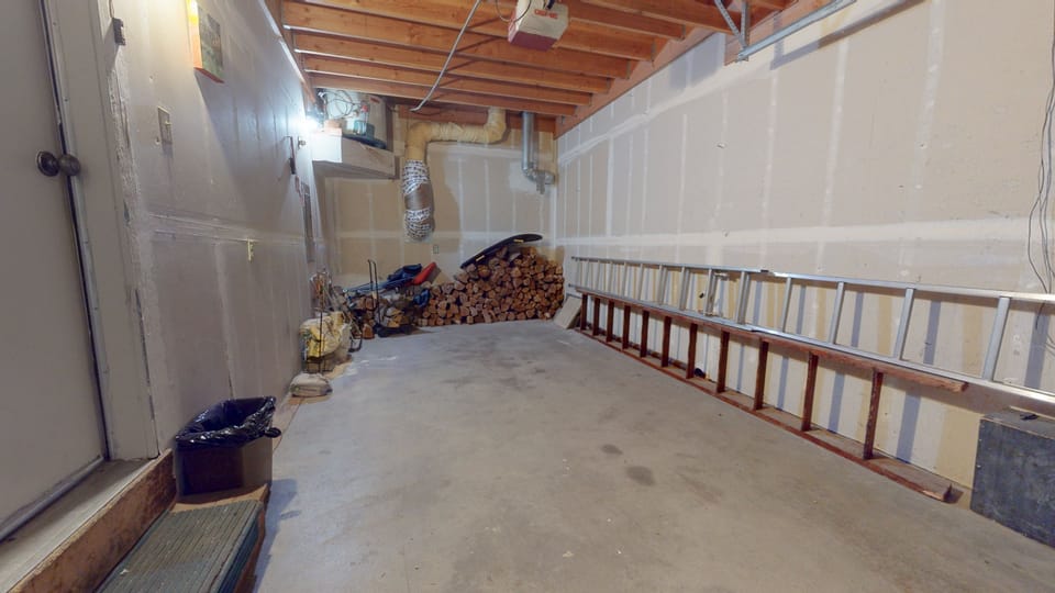Condo, 3 Bedrooms | Interior