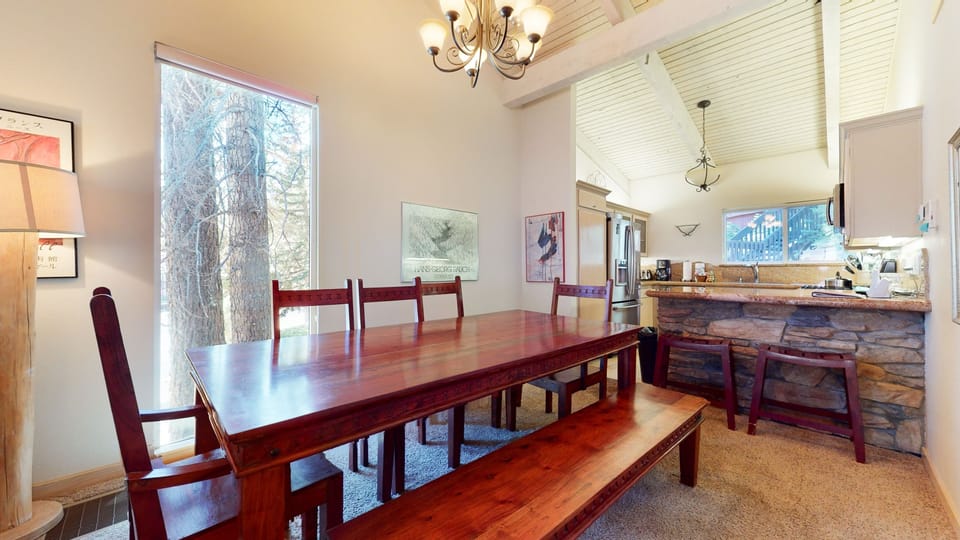 Condo, 4 Bedrooms | 4 bedrooms, free WiFi