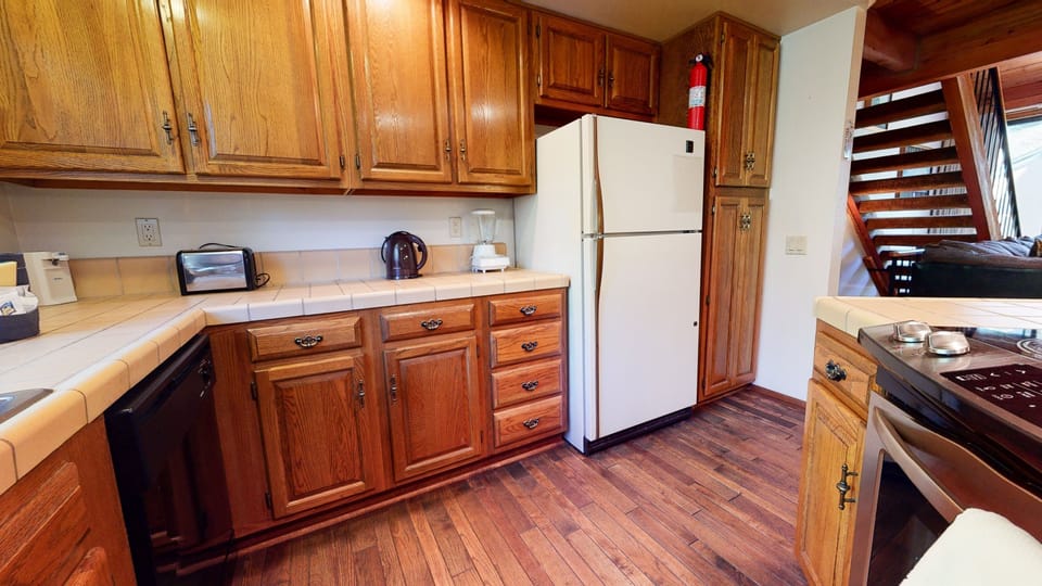 Condo, 2 Bedrooms | Private kitchen | Coffee/tea maker, fridge, microwave, oven