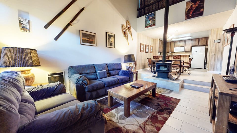 Condo, 2 Bedrooms | Living area | Smart TV, fireplace, DVD player