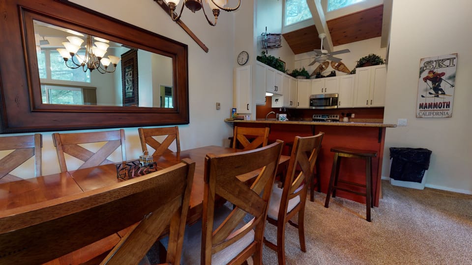 Condo, 4 Bedrooms | Interior