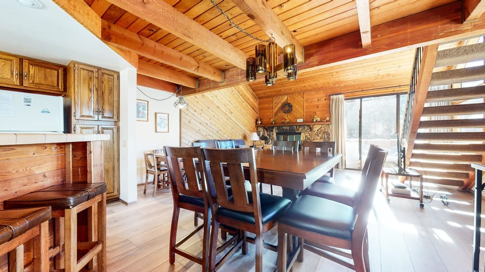 Condo, 2 Bedrooms | Private kitchen | Full-size fridge, microwave, oven, stovetop