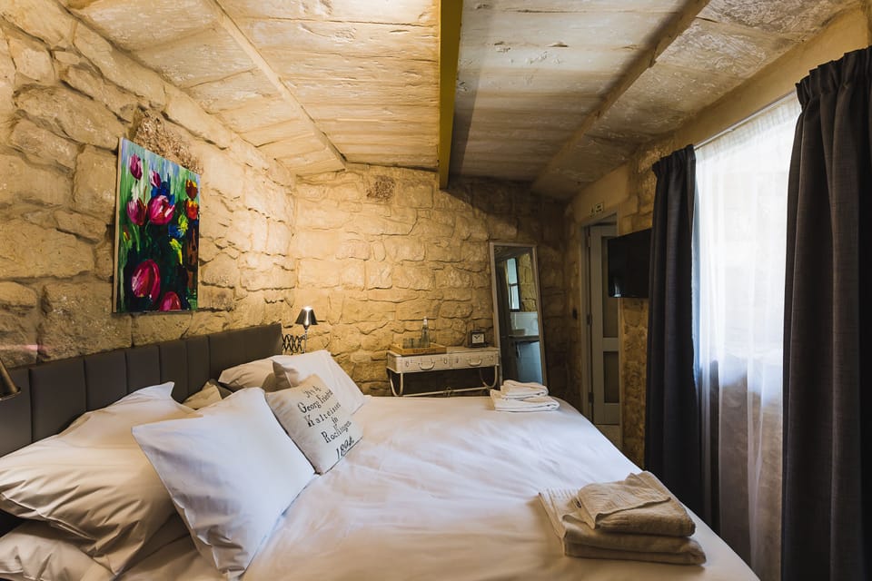 Comfort Room | Premium bedding, pillowtop beds, minibar, in-room safe