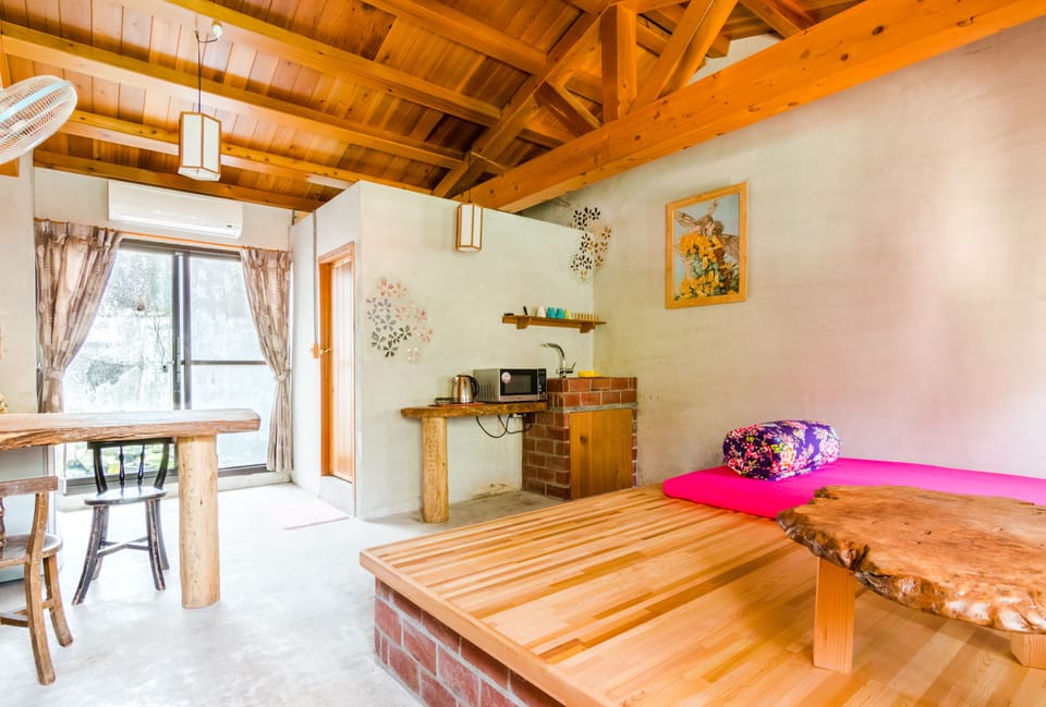 Comfort Double Room | Desk, soundproofing, free WiFi, bed sheets