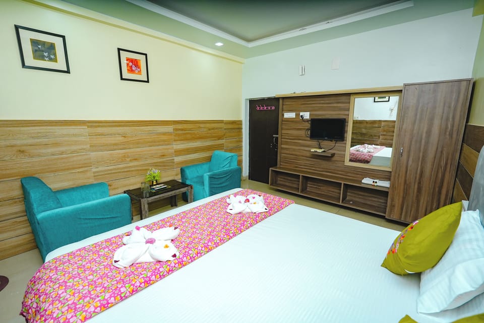 Standard Double Room, 1 Double Bed | Desk, iron/ironing board, free WiFi