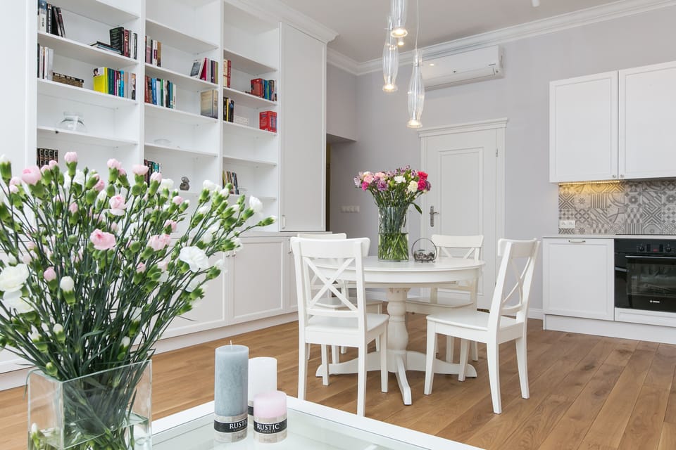 Grand Apartment, 1 Bedroom, Bathtub, City View | Private kitchen | Fridge, microwave, stovetop, coffee/tea maker