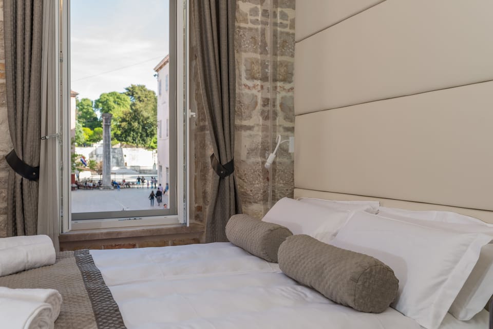 Design Double or Twin Room, 1 Bedroom, City View(Room 11) | Premium bedding, minibar, in-room safe, individually decorated