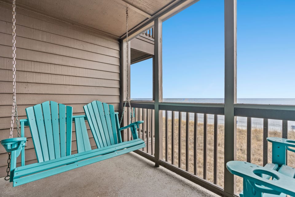 Private Oceanfront Balcony