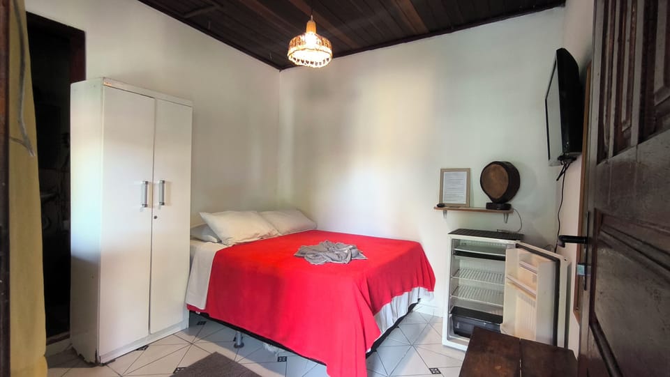 Basic Double or Twin Room, 1 Bedroom | Iron/ironing board (on request), bed sheets