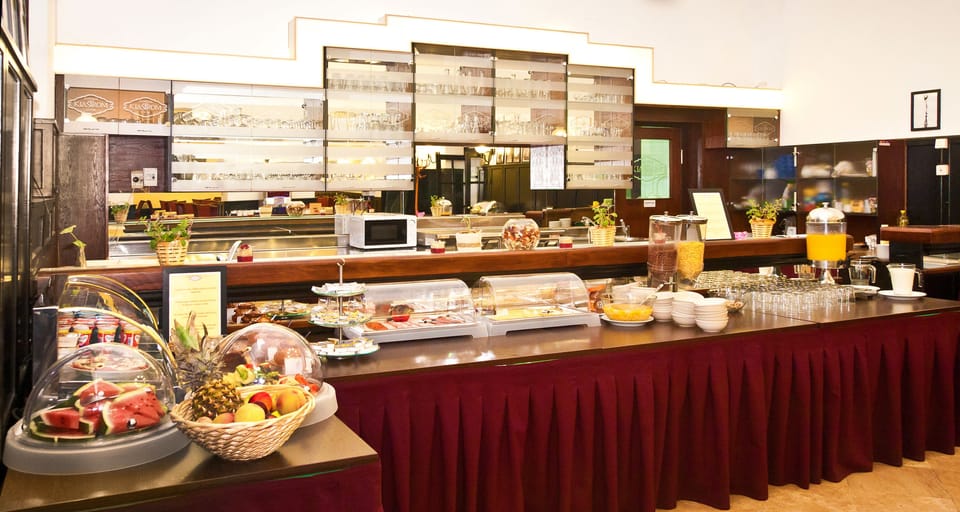 Daily buffet breakfast for a fee