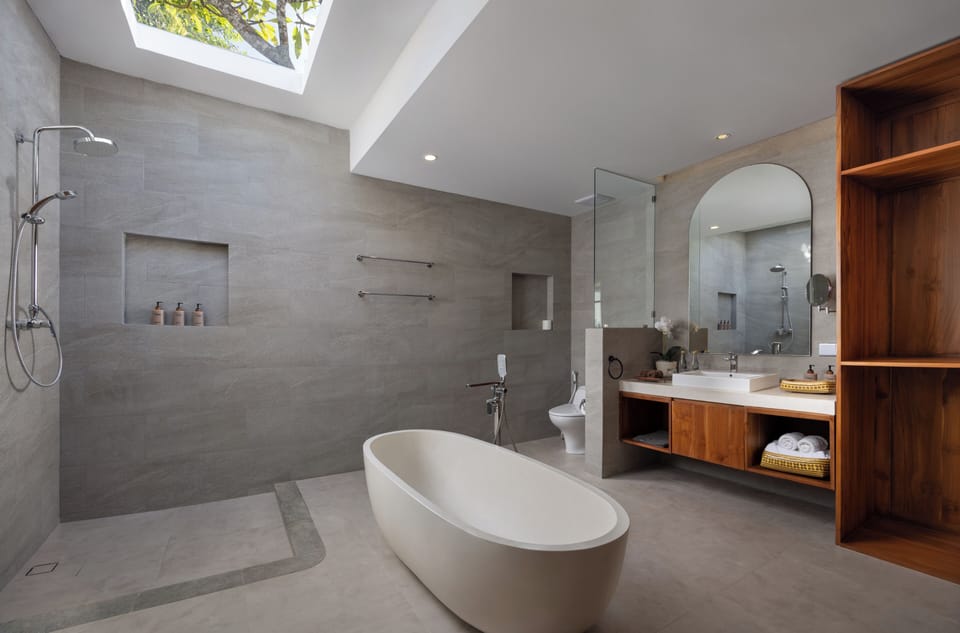 Signature Villa, 1 Bedroom, Private Pool (Special Opening Deals) | Bathroom | Free toiletries, hair dryer, bidet, towels