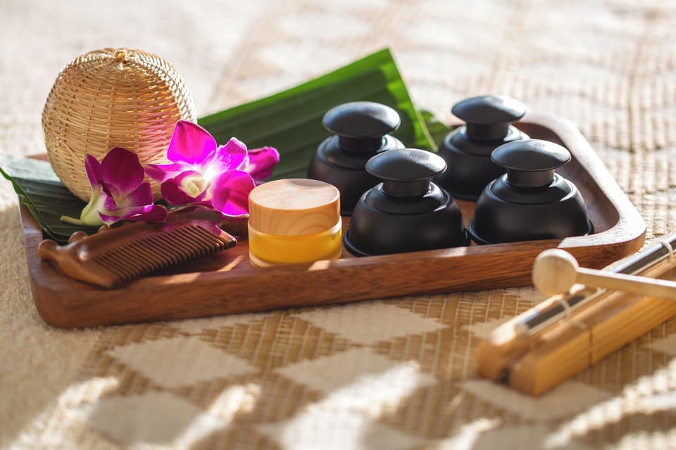 Couples treatment rooms, sauna, body treatments, hot stone massages