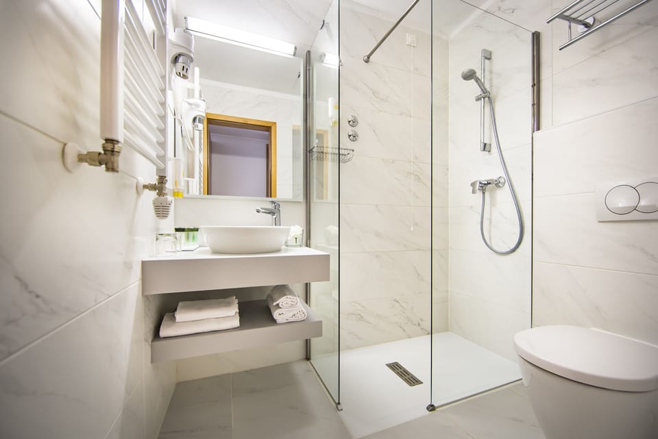 Free toiletries, hair dryer, towels