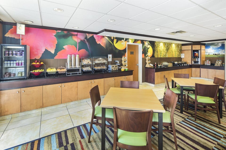 Free buffet breakfast