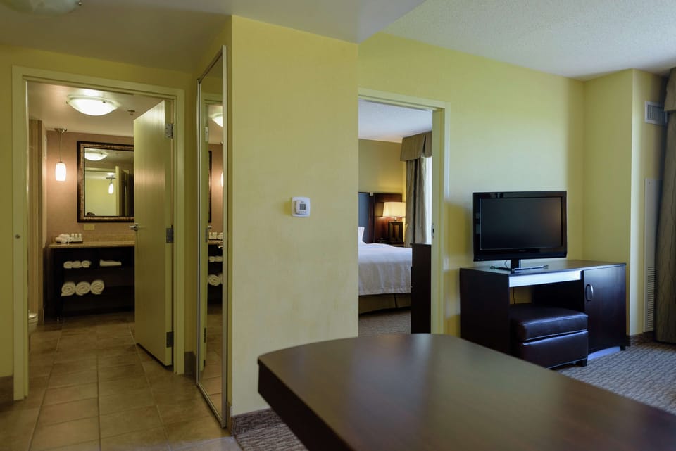 1 bedroom, minibar, in-room safe, desk