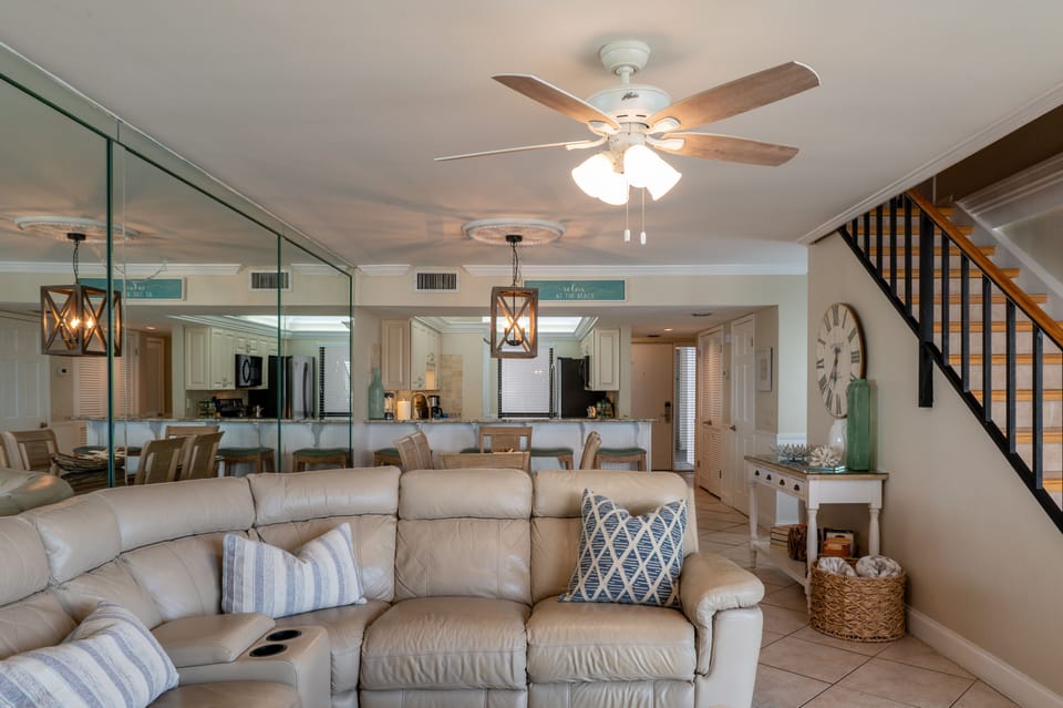 Spacious living area with reclining sofa