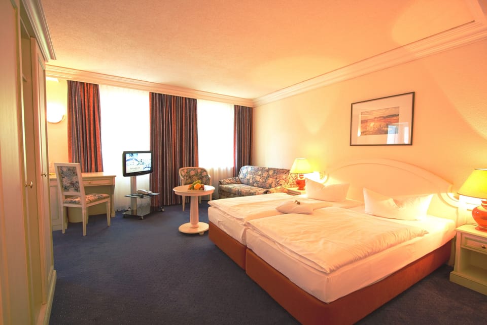 Minibar, in-room safe, desk, soundproofing