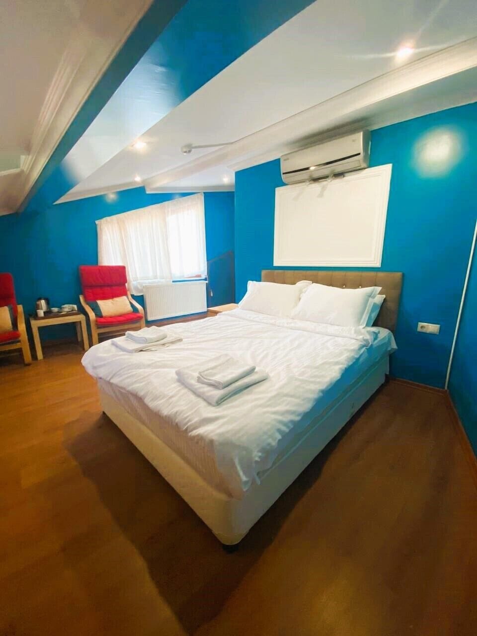 Studio (Loft) | Premium bedding, free minibar, soundproofing, free WiFi