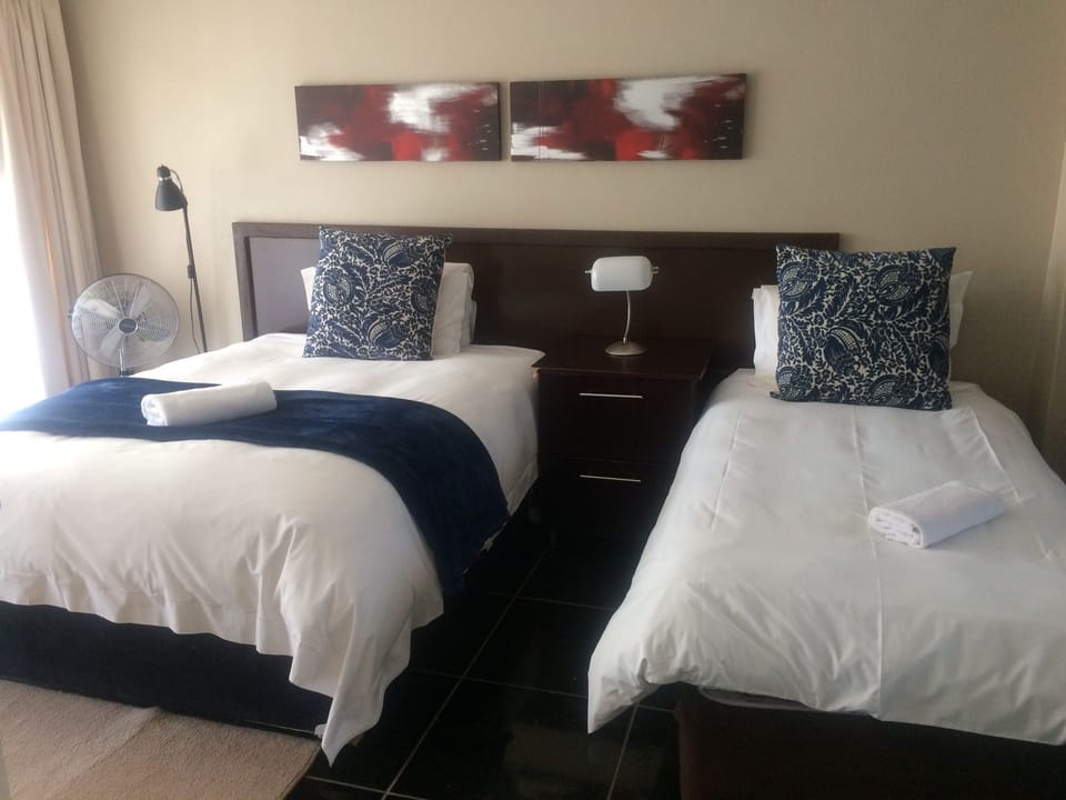 Double or Twin Room | In-room safe, desk, iron/ironing board (on request)