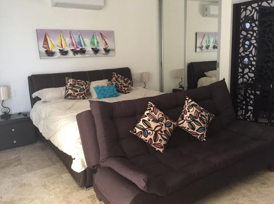 Paraiso by RentingPlaya Apartment in Playa del Carmen