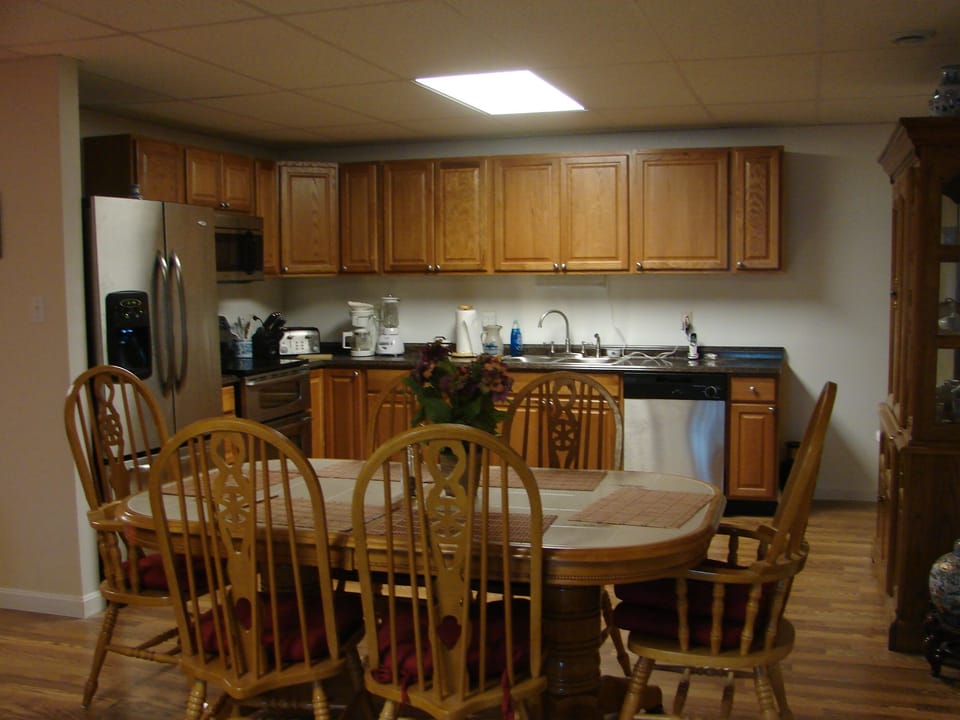 Lower level kitchen and dining