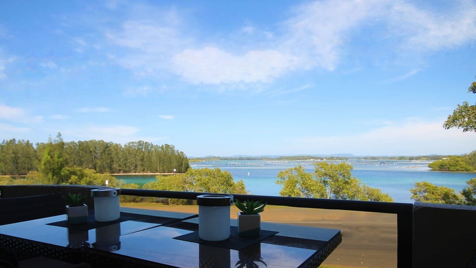 Direct waterviews