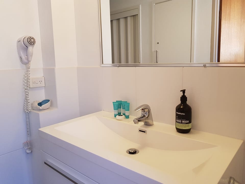 Fresh bathroom