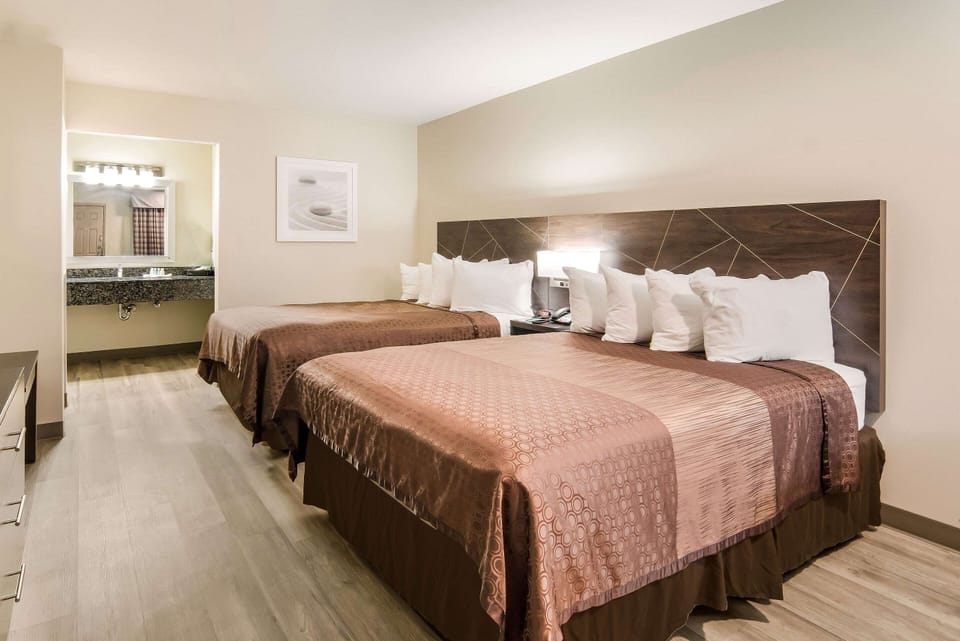 In-room safe, iron/ironing board, cribs (free), WiFi (free)