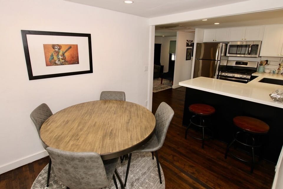 Dining Room/Kitchen
