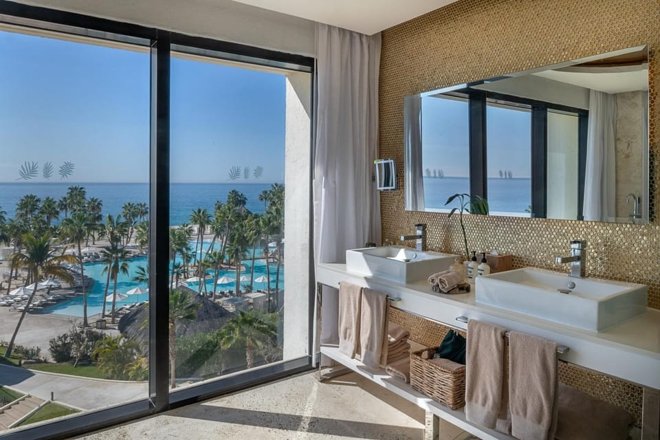 The Reserve Master  Suite | Bathroom | Shower, rainfall showerhead, eco-friendly toiletries, hair dryer