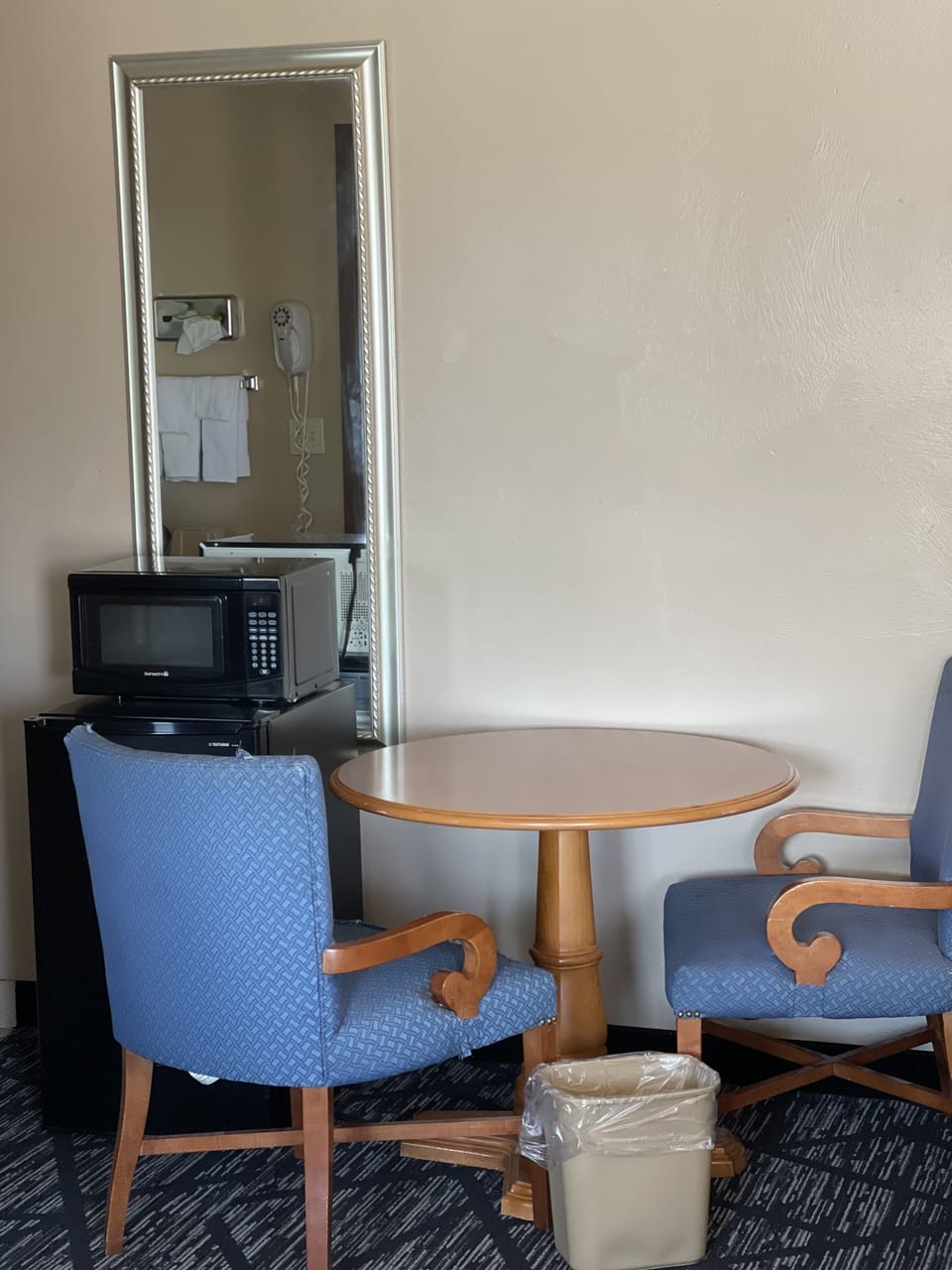 Suite, 2 Queen Beds, Non Smoking | Living area | Flat-screen TV, DVD player