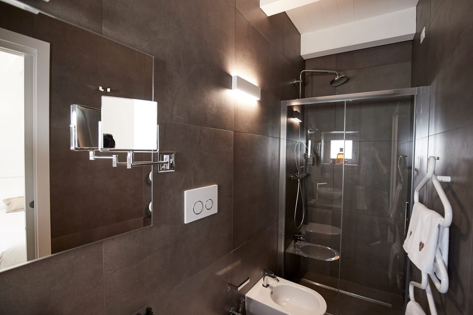 Shower, free toiletries, hair dryer, bathrobes