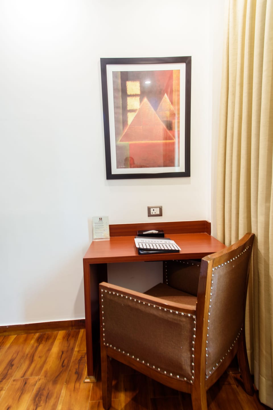 Deluxe Double Room, City View | Minibar, in-room safe, desk, soundproofing