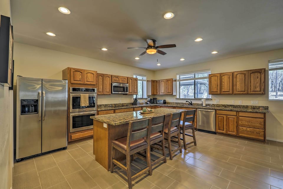 Kitchen | Fully Equipped