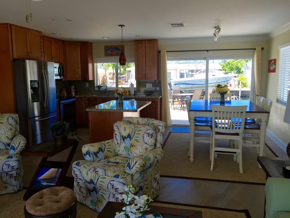 It doesn't matter where you sit in this house the views are amazing! 