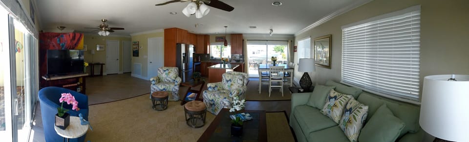 Living room, Dinning room, and Kitchen